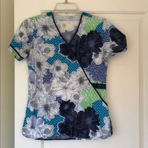 NWOT WonderWink Flex Scrub Top XS